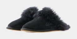 Ugg Scuff Sis Slipper Womens Sandals (Black) -Boutique Shoe Store 1026c8a3bf1768bdbe2a6e6cc9f11422 8ab14345 221e 4e03 b51a 2ef630589bd8