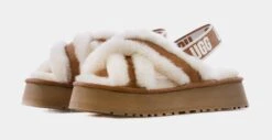 Ugg Disco Cross Slide Womens Sandals (Brown) -Boutique Shoe Store 1361fcd80f68ef2f291dc6d5775ec3b3
