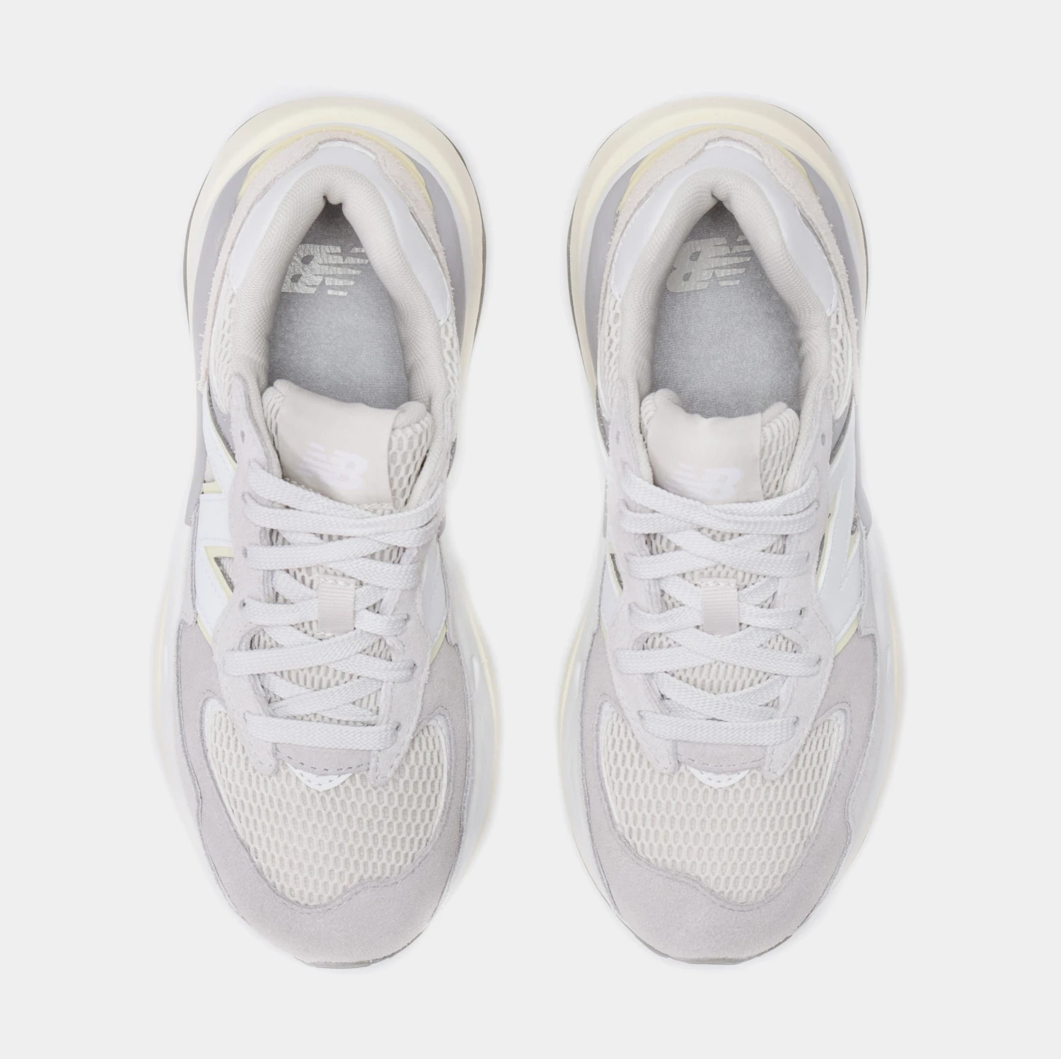 57/40 Moonbeam Womens Lifestyle Shoes (White/Beige) 7 57/40 Moonbeam Womens Lifestyle Shoes (White/Beige) - Image 5