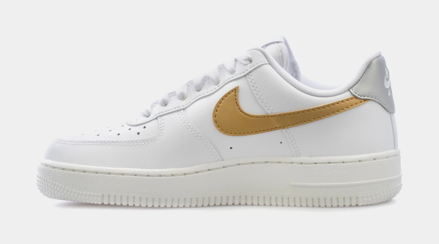 Nike Air Force 1 07 Womens Lifestyle Shoes (White) 4 Nike Air Force 1 07 Womens Lifestyle Shoes (White) - Image 2