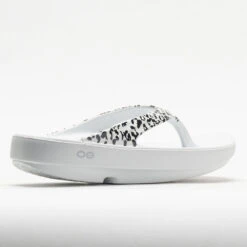 OOFOS OOlala Limited Women's White/Black Leopard -Boutique Shoe Store 570571 6