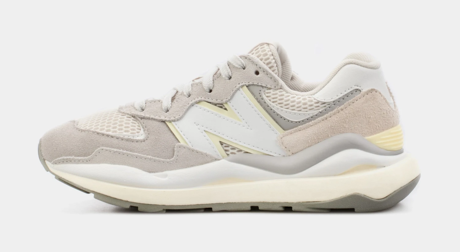 57/40 Moonbeam Womens Lifestyle Shoes (White/Beige) 4 57/40 Moonbeam Womens Lifestyle Shoes (White/Beige) - Image 2