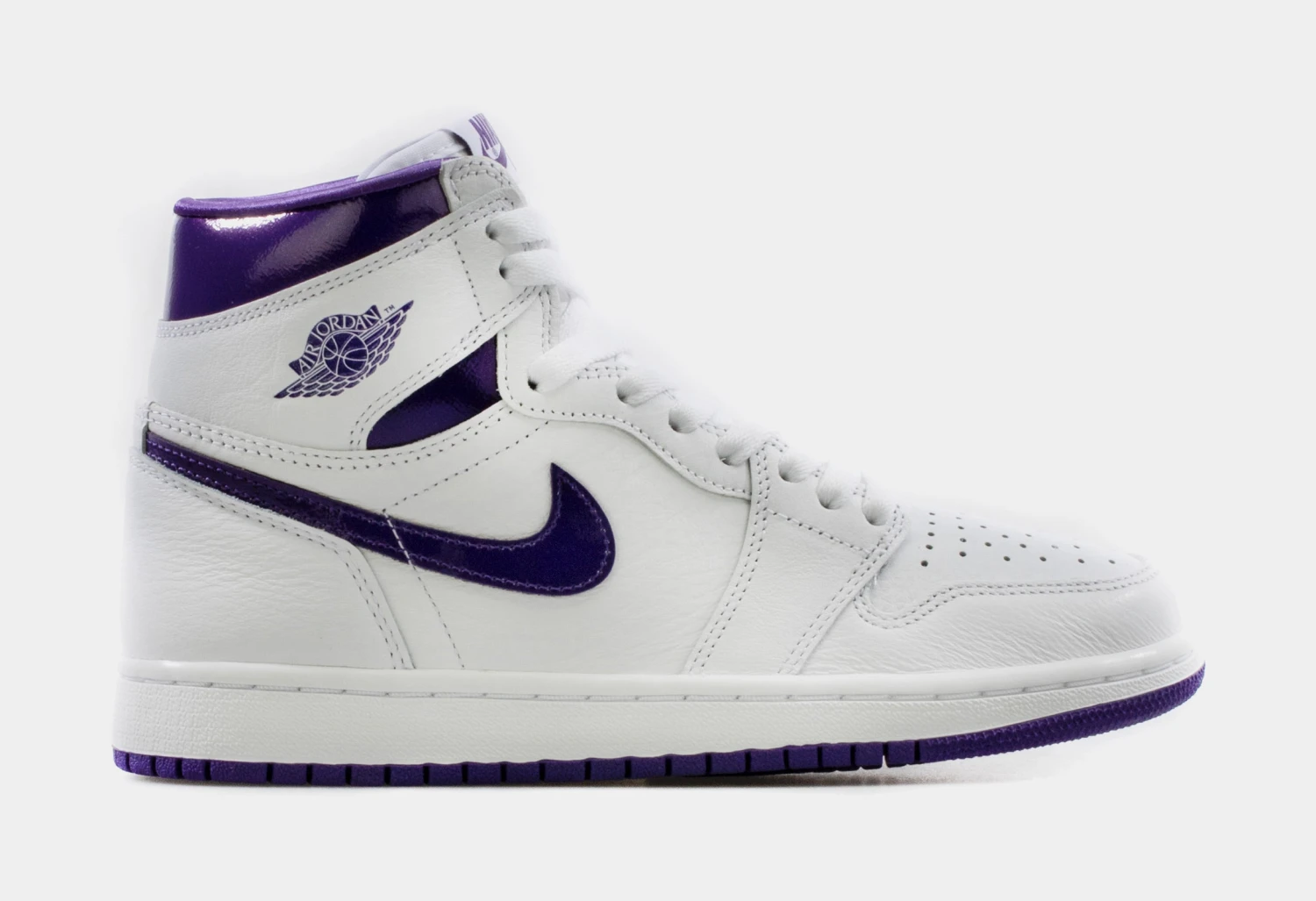 Air Jordan 1 High OG Court Purple Womens Lifestyle Shoe (White/Purple) 3 Air Jordan 1 High OG Court Purple Womens Lifestyle Shoe (White/Purple)