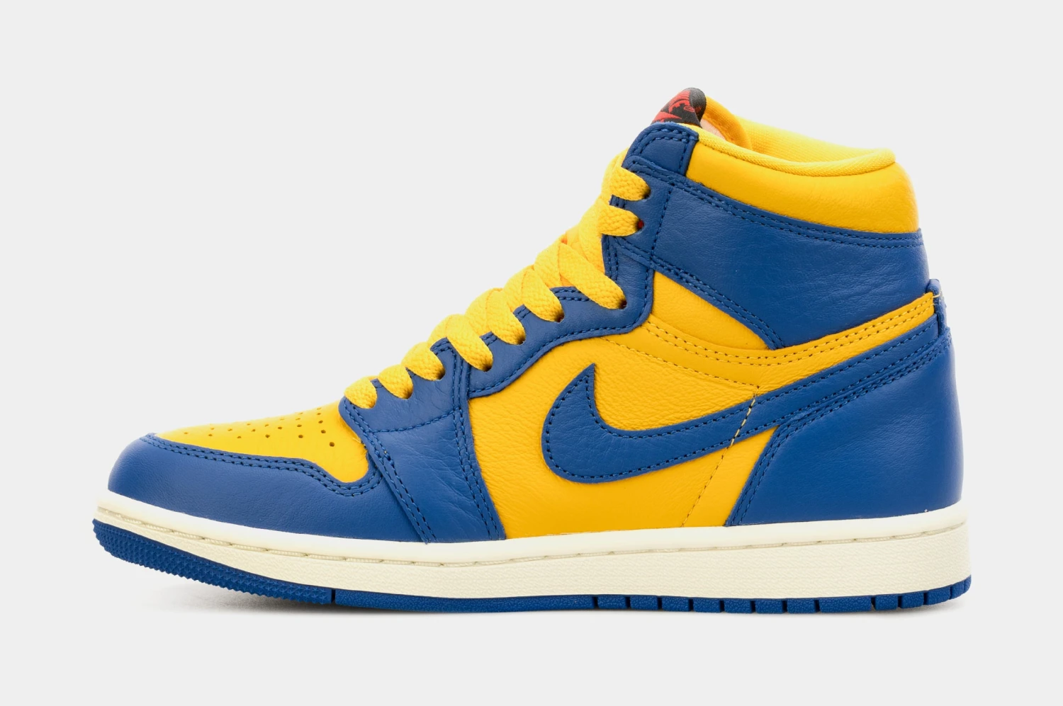 Air Jordan 1 Retro High OG Reverse Laney Womens Lifestyle Shoes (Yellow/Blue) Free Shipping 4 Air Jordan 1 Retro High OG Reverse Laney Womens Lifestyle Shoes (Yellow/Blue) Free Shipping - Image 2