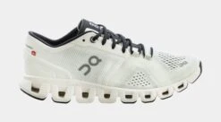 On Cloud X White/Black Womens Running Shoes (White)