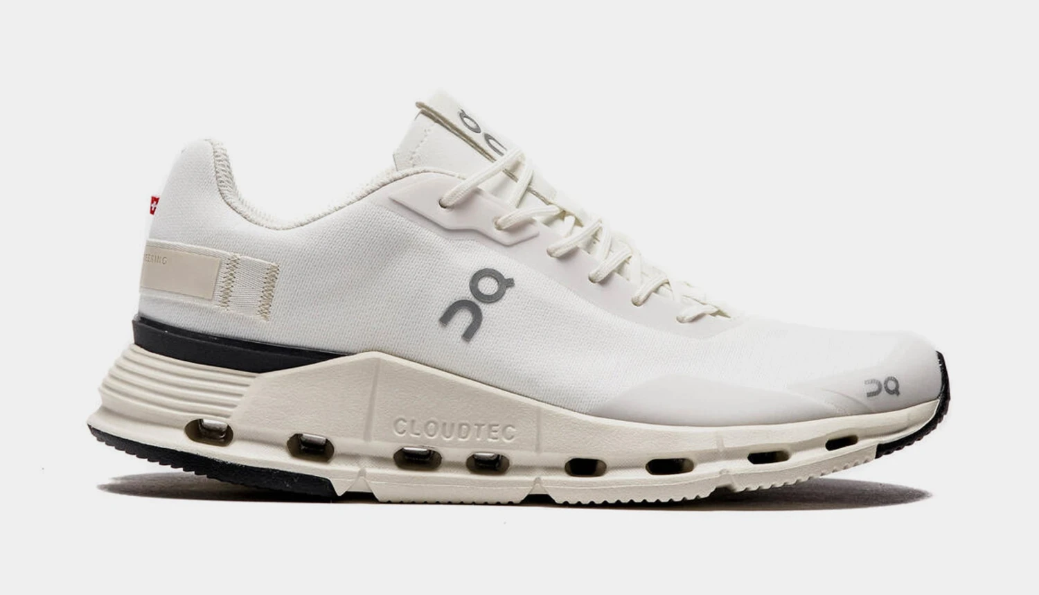 On Running Cloudnova Form Womens Running Shoes (White/Eclipse) 3 On Running Cloudnova Form Womens Running Shoes (White/Eclipse)