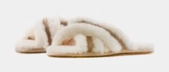 Ugg Scuffita Slipper Womens Sandals (Natural/Brown) -Boutique Shoe Store 99001c63fc7a2f3de101c29aa4497b3e 83915dc4 5cf3 41c9 9027 fcc95ab4c5e2