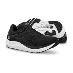 Topo Athletic Men's Phantom 2 Running Shoe - Black/White - Regular (D) -Boutique Shoe Store M046 BLK 3