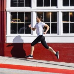 Topo Athletic Women's Ultrafly 4 Running Shoe - Black/White- Regular (B) -Boutique Shoe Store W056.Black White 11