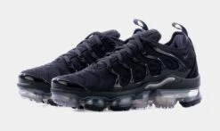 Nike VaporMax Plus SE Womens Running Shoes (Black) -Boutique Shoe Store b9db1ba0ef34cdcd4415395893a5b0ff b74f6c45 c6f1 439f 8564 8dccfd0773d5