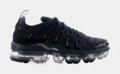 Nike VaporMax Plus SE Womens Running Shoes (Black)