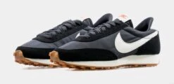 Nike Day Break Womens Lifestyle Shoe (Black) -Boutique Shoe Store d28bf28cb370911f6e5bf17a9e90fbe9
