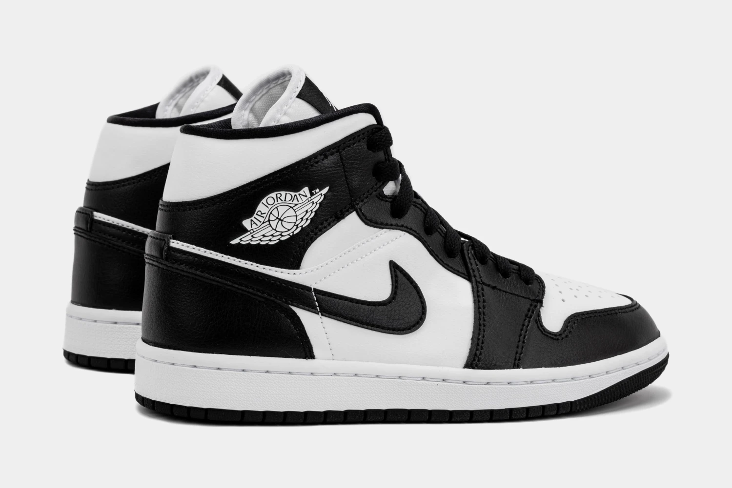 Air Jordan 1 Retro Mid Panda Womens Lifestyle Shoes (Black/White) 8 Air Jordan 1 Retro Mid Panda Womens Lifestyle Shoes (Black/White) - Image 6